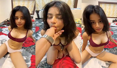 Sexy Indian Girl Enjoying Fucking MMS