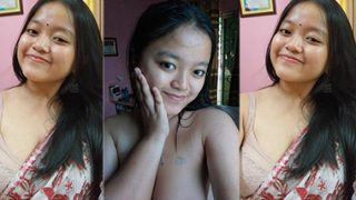 North East Girl Boobs Show To Boyfriend Video Call